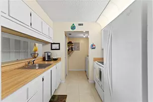 13791 Oneida Dr, Delray Beach, FL 33446 - Photo 8