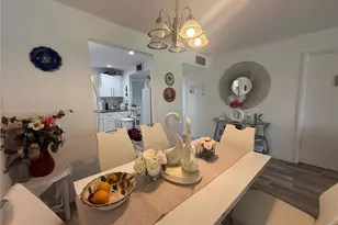 9581 Sunrise Lakes Blvd, Sunrise, FL 33322 - Photo 8