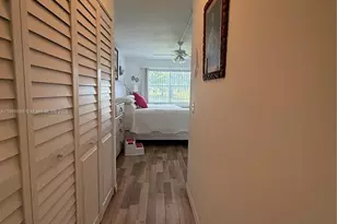 9581 Sunrise Lakes Blvd, Sunrise, FL 33322 - Photo 22