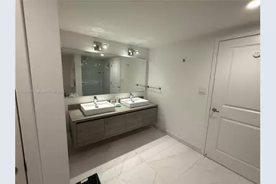 400 Sunny Isles Blvd #1021, Sunny Isles Beach, FL 33160 - Photo 18