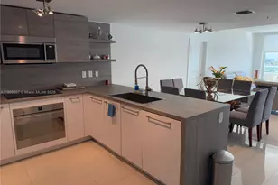 400 Sunny Isles Blvd, Sunny Isles Beach, FL 33160 - Photo 6