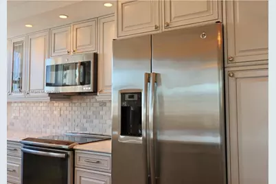 [Address not provided], Hallandale Beach, FL 33009 - Photo 22