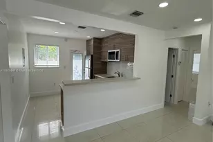 301 NW 34th St, Miami, FL 33127 - Photo 34