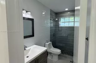 301 NW 34th St, Miami, FL 33127 - Photo 30