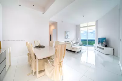 16001 Collins Ave #4305, Sunny Isles Beach, FL 33160 - Photo 2