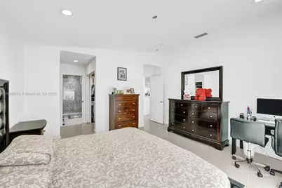 1636 SW 108th Ter, Davie, FL 33324 - Photo 54