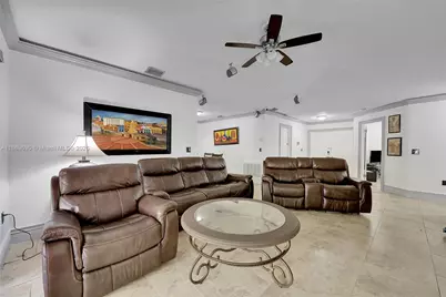 5520 NW 49th Ave, Coconut Creek, FL 33073 - Photo 6