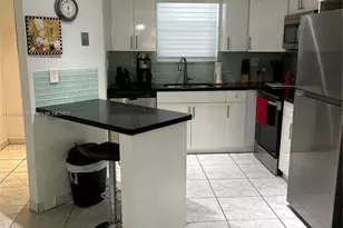 17801 N Bay Rd, Sunny Isles Beach, FL 33160 - Photo 4