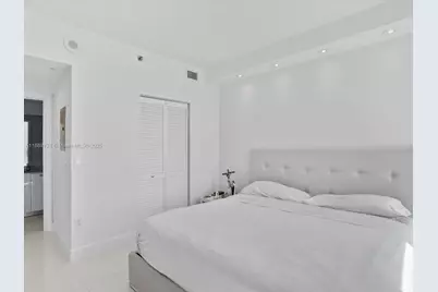 951 Brickell Ave #3707, Miami, FL 33131 - Photo 36