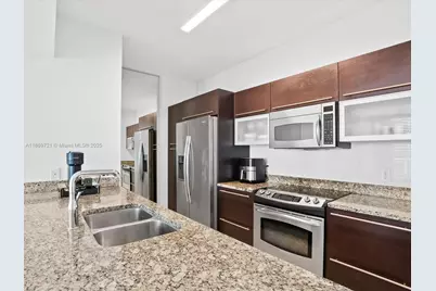 951 Brickell Ave #3707, Miami, FL 33131 - Photo 20