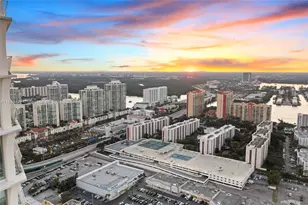 16901 Collins Ave, Sunny Isles Beach, FL 33160 - Photo 52