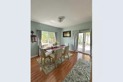 752 NW 127th Ave, Coral Springs, FL 33071 - Photo 10