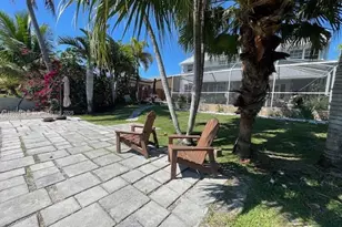 1350 S Fieldlark Ln, Homestead, FL 33035 - Photo 10