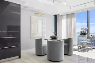 1451 Brickell Ave, Miami, FL 33131 - Photo 4