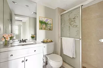 20100 W Country Club Dr #204, Aventura, FL 33180 - Photo 16