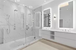 1331 Brickell Bay Dr, Miami, FL 33131 - Photo 14