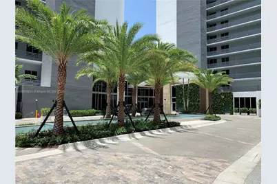 16385 Biscayne Blvd #1603, North Miami Beach, FL 33160 - Photo 4