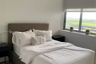 16385 Biscayne Blvd, North Miami Beach, FL 33160 - Photo 8