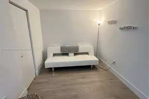 16385 Biscayne Blvd, North Miami Beach, FL 33160 - Photo 16