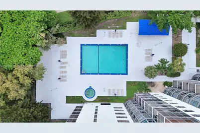 20100 W Country Club Dr #405, Aventura, FL 33180 - Photo 22