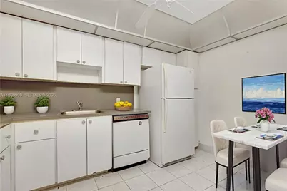 20100 W Country Club Dr #405, Aventura, FL 33180 - Photo 12