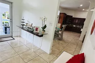 6040 SW 97th Ave, Miami, FL 33173 - Photo 8