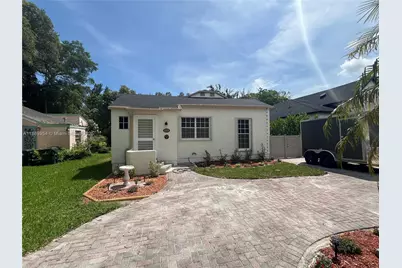 6218 SW 56th St, South Miami, FL 33155 - Photo 1