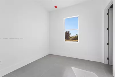 616 Parkdale Blvd, Lehigh Acres, FL 33974 - Photo 6