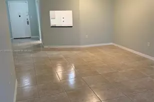 1710 NE 191st St, Miami, FL 33179 - Photo 16