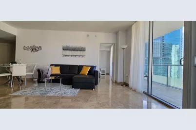 1300 Brickell Bay Dr #3007, Miami, FL 33131 - Photo 2