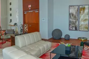 1300 Brickell Bay Dr, Miami, FL 33131 - Photo 22