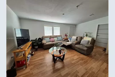 220 NE 12th Ave Unit 157, Homestead, FL 33030 - Photo 6