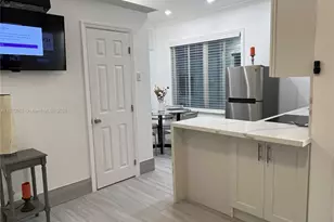 3710 Collins Ave, Miami Beach, FL 33140 - Photo 24