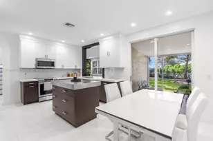 10548 NW 56th Dr, Coral Springs, FL 33076 - Photo 6