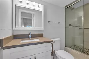 3046 N Newport N, Deerfield Beach, FL 33442 - Photo 8
