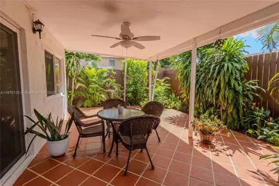 2435 SW 11th St #9-B, Miami, FL 33135 - Photo 18