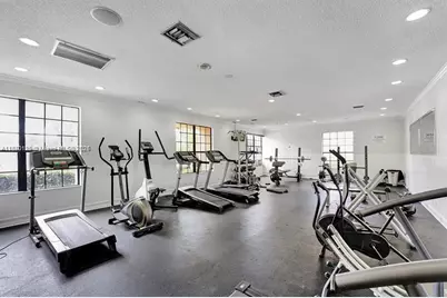 5721 Riverside Dr #302B5, Coral Springs, FL 33067 - Photo 8