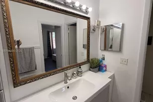 965 SW 180th Terrace, Pembroke Pines, FL 33029 - Photo 24