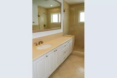 12741 SW 72nd Ave, Pinecrest, FL 33156 - Photo 16