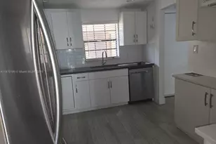 3361 NW 85th Ave, Coral Springs, FL 33065 - Photo 2