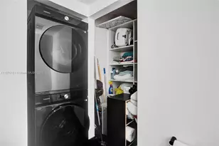 7901 Hispanola Ave, North Bay Village, FL 33141 - Photo 10