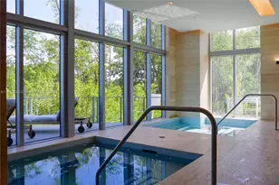 16385 Biscayne Blvd, North Miami Beach, FL 33160 - Photo 30