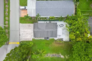 19800 SW 180th Ave, Miami, FL 33187 - Photo 32