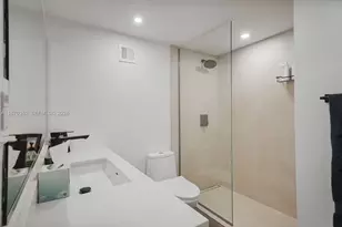 1200 West Ave, Miami Beach, FL 33139 - Photo 4