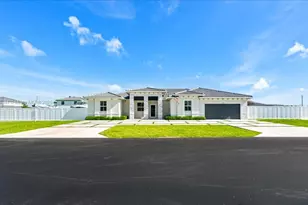 19803 SW 321st St, Homestead, FL 33030 - Photo 10