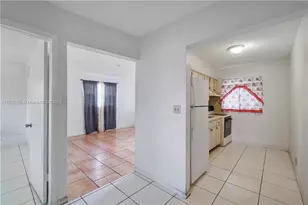 7391 NW 37th St, Hollywood, FL 33024 - Photo 8