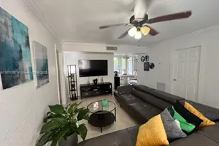 8420 SW 133rd Avenue Rd, Miami, FL 33183 - Photo 2