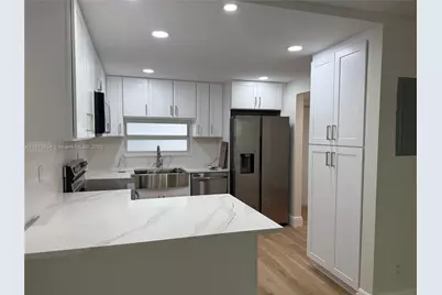 100 Ocean Lane Dr #205, Key Biscayne, FL 33149 - Photo 6