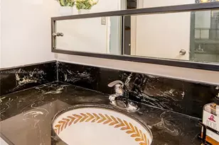 18021 Biscayne Blvd, Aventura, FL 33160 - Photo 32