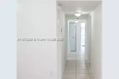 911 NE 199th St #104-14, Miami, FL 33179 - Photo 10